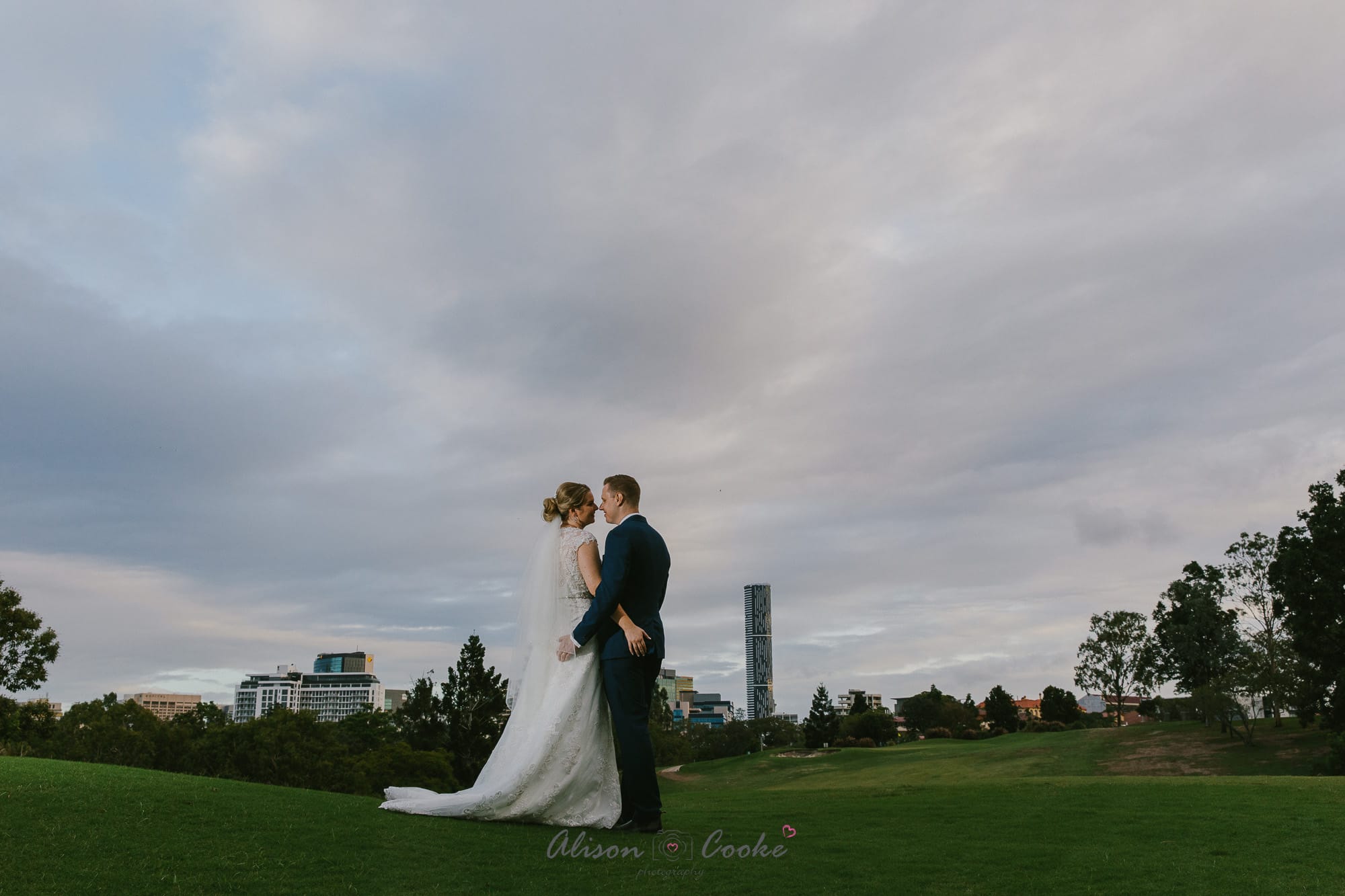 Brisbane wedding photographer - Victoria Park